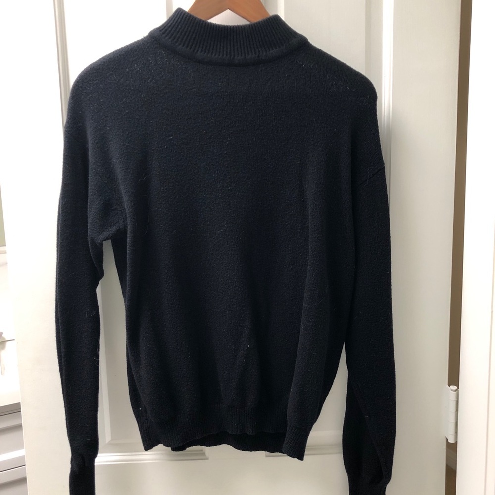Brandy Melville Sweater